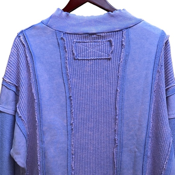 Periwinkle Washed Mixed Fabrics/Long Sleeve Pullover Top /thumbholes/ tunic NWT - Picture 11 of 15